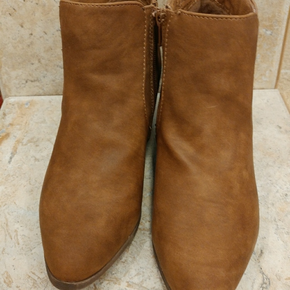 Maurice Ankle Bootie